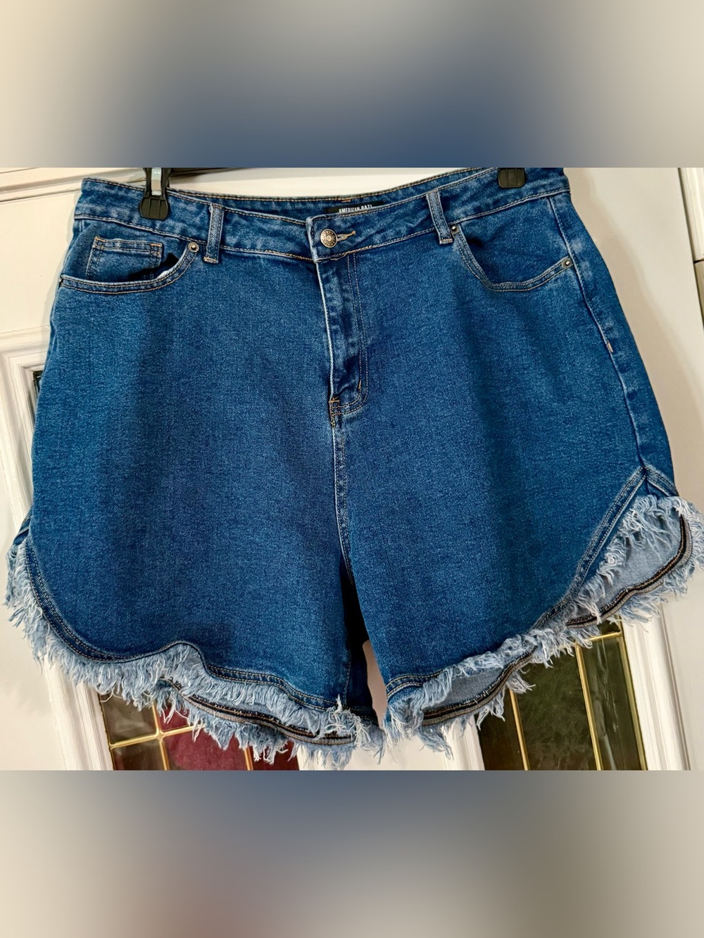 Pre-Loved Aphrodite Blue Scalloped Frayed Hem Denim Shorts